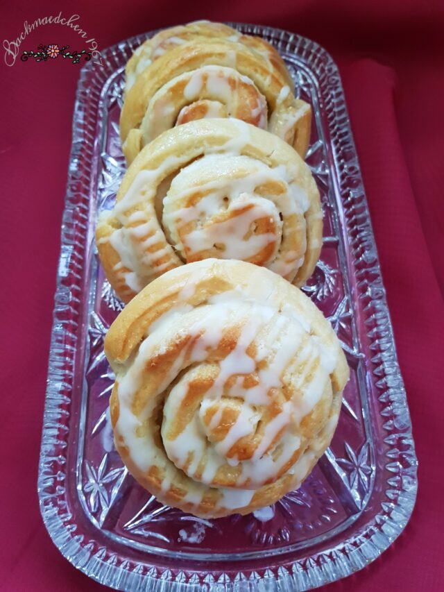 fluffige Zitronenschnecken
