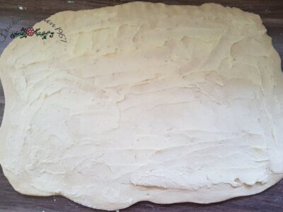 Zubereitung fluffige Zitronenschnecken