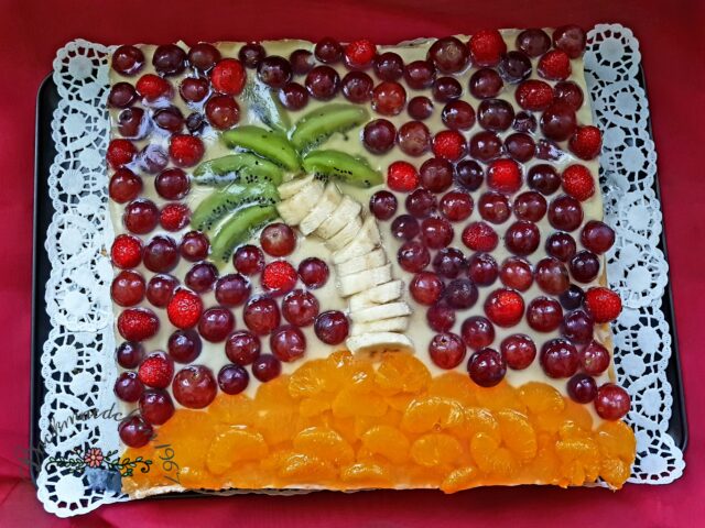 Obstkuchen mit Motiv